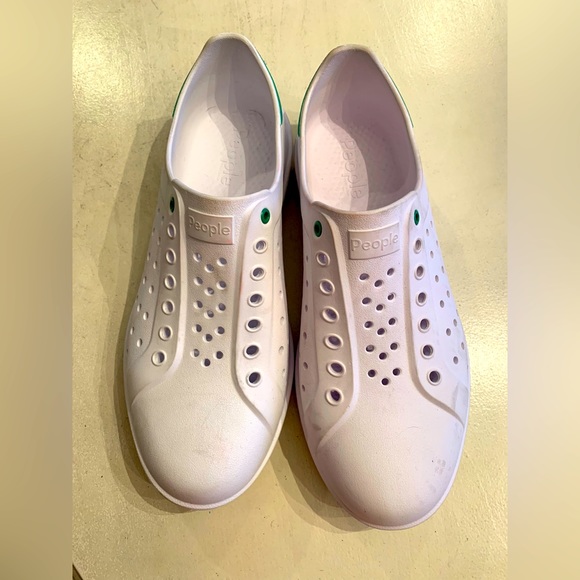 People Ace Slip On Shoes Unisex - Picture 1 of 2